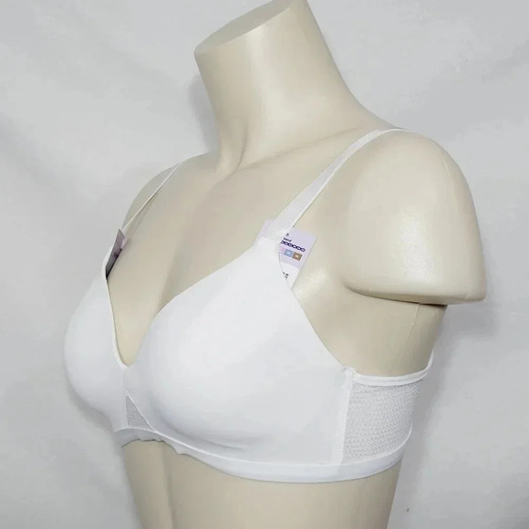 SMALL Hanes G521 HB21 Oh So Light‎ Comfort Wireless Wire Free Bra White NWT - Picture 2 of 5